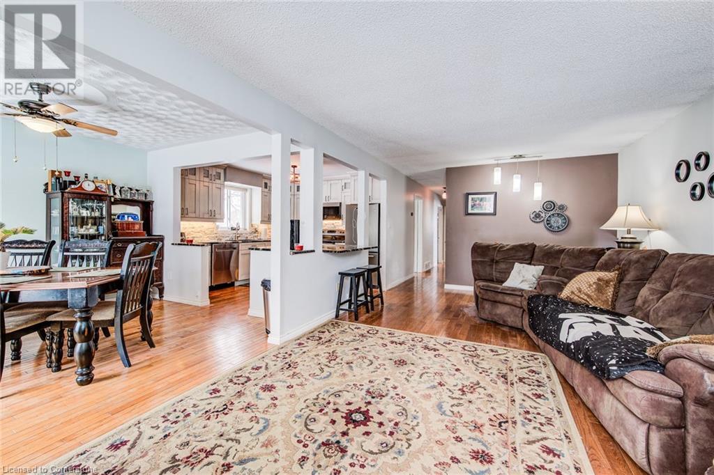 425 Clyde Street, Mount Forest, Ontario  N0G 2L3 - Photo 15 - 40688130