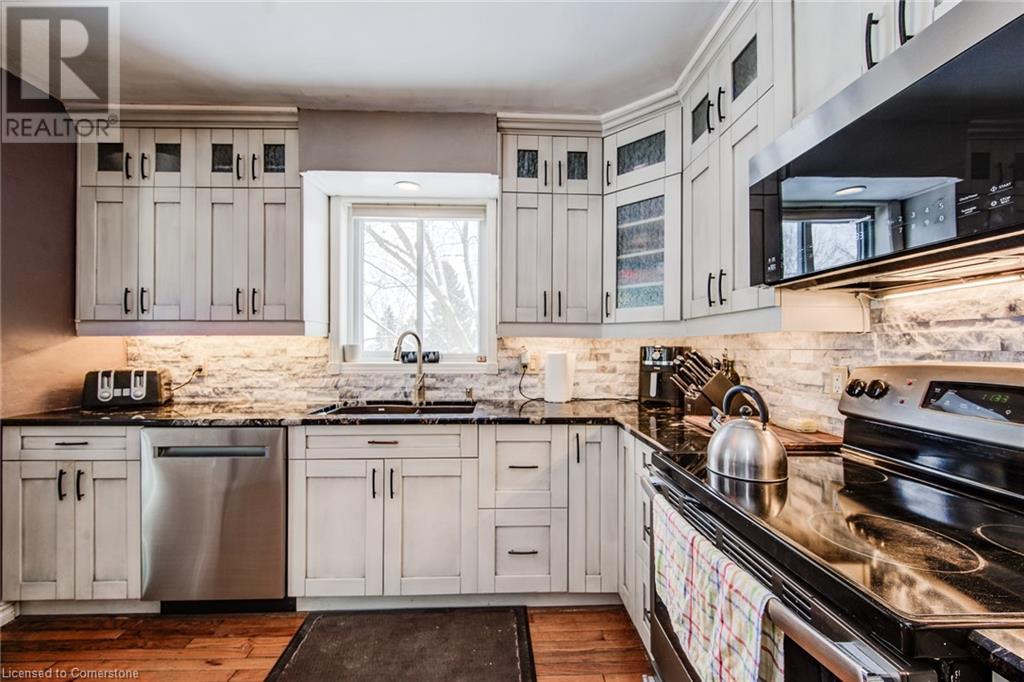 425 Clyde Street, Mount Forest, Ontario  N0G 2L3 - Photo 22 - 40688130