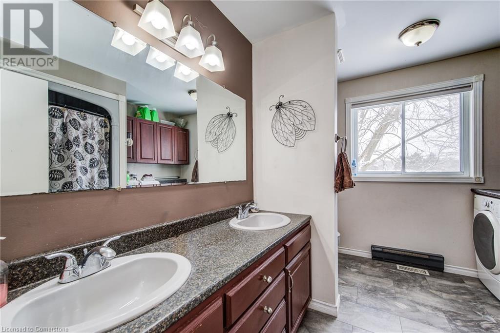 425 Clyde Street, Mount Forest, Ontario  N0G 2L3 - Photo 26 - 40688130