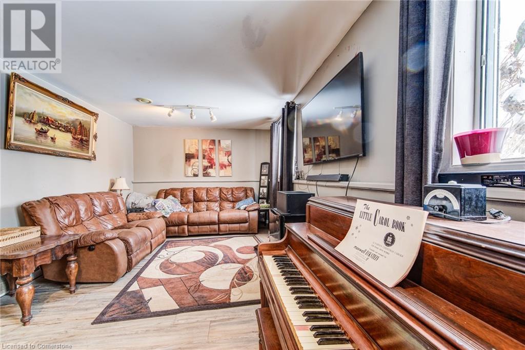 425 Clyde Street, Mount Forest, Ontario  N0G 2L3 - Photo 37 - 40688130