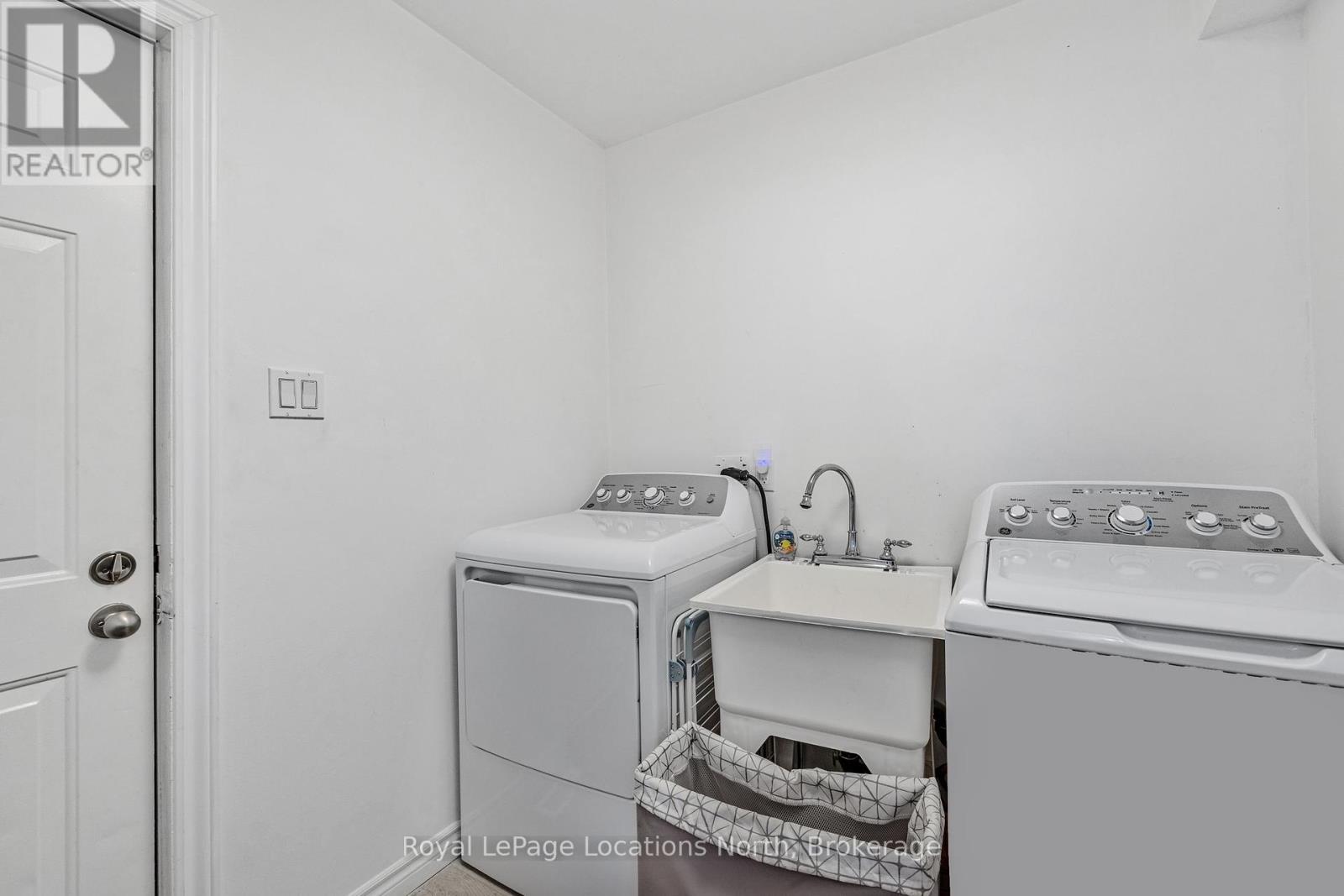 40 Savarin Street, Wasaga Beach, Ontario  L9Z 2N8 - Photo 15 - S11892616