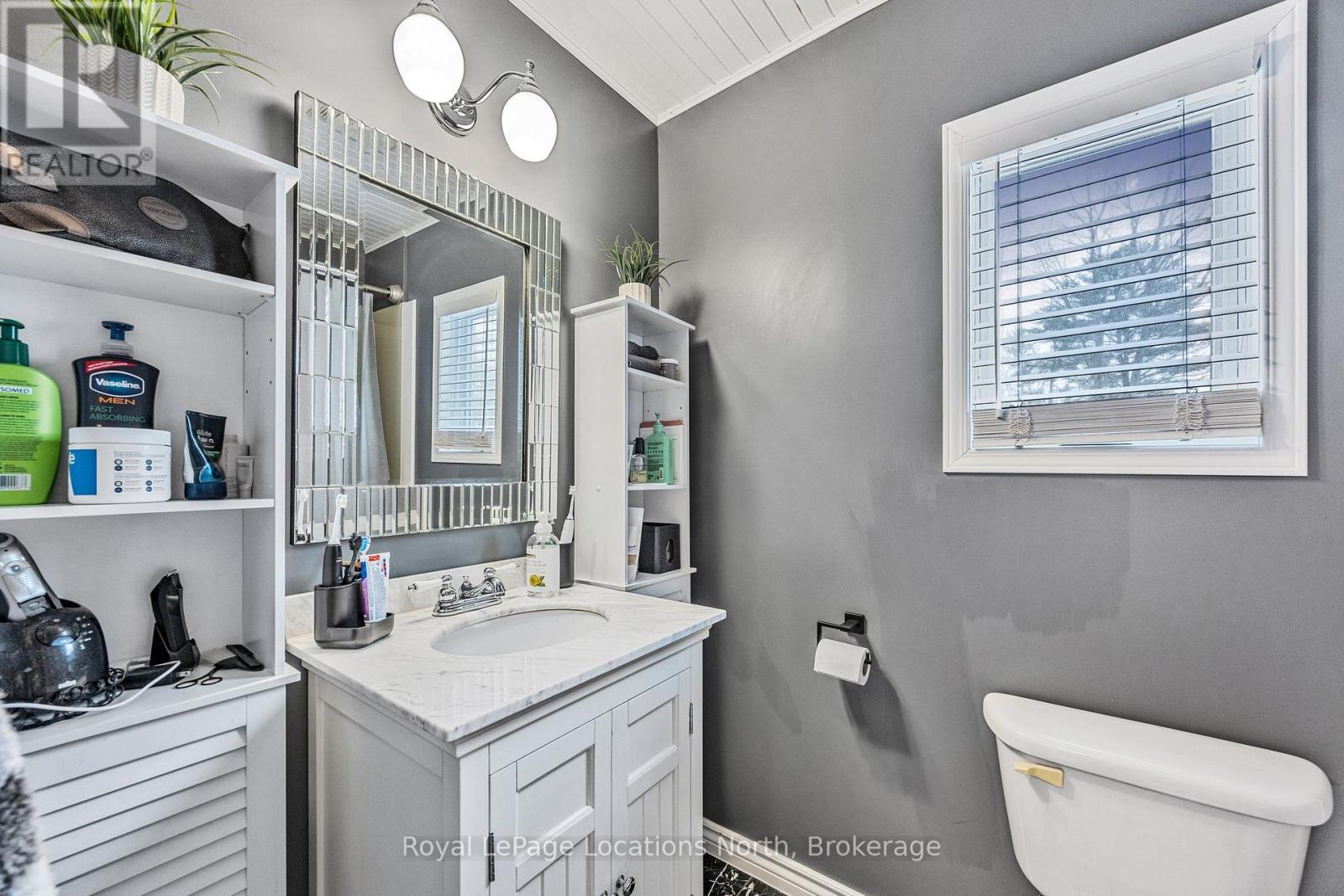 40 Savarin Street, Wasaga Beach, Ontario  L9Z 2N8 - Photo 20 - S11892616