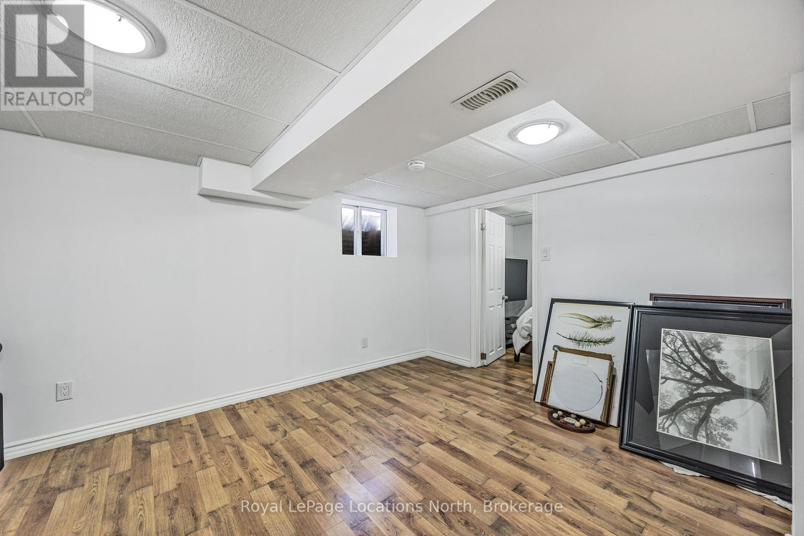 40 Savarin Street, Wasaga Beach, Ontario  L9Z 2N8 - Photo 21 - S11892616