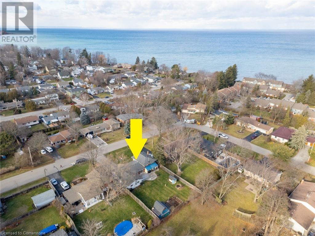 4 Bendamere Drive, Grimsby, Ontario  L3M 2N3 - Photo 3 - 40688380