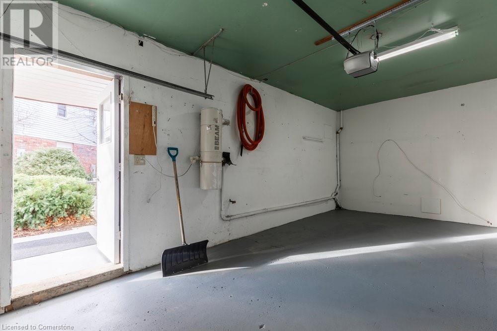 934 David Court, Burlington, Ontario  L7T 4B3 - Photo 30 - 40687390