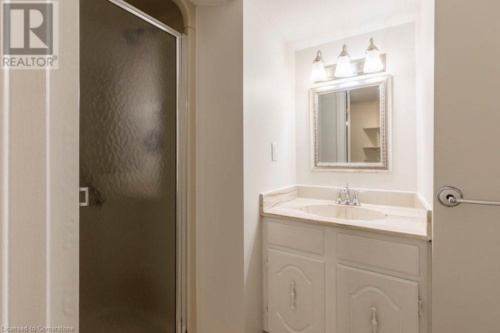 934 David Court, Burlington, Ontario  L7T 4B3 - Photo 27 - 40687390