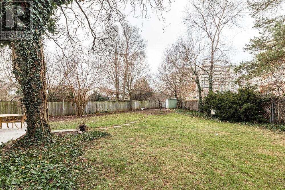 934 David Court, Burlington, Ontario  L7T 4B3 - Photo 36 - 40687390