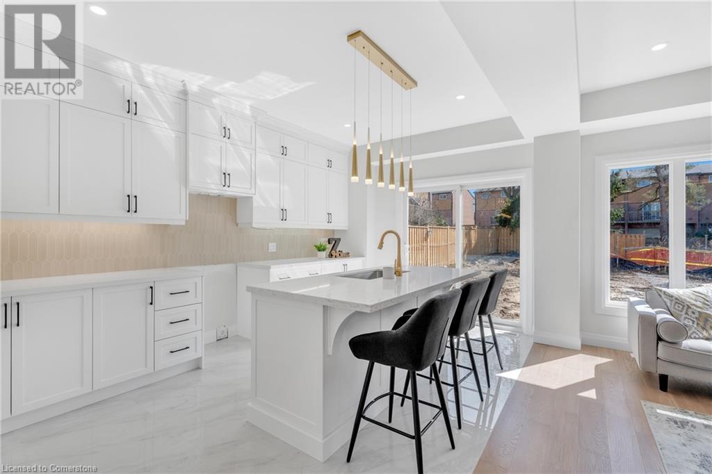 447 A Stone Church Road W, Hamilton, Ontario  L9B 1R7 - Photo 14 - 40688174