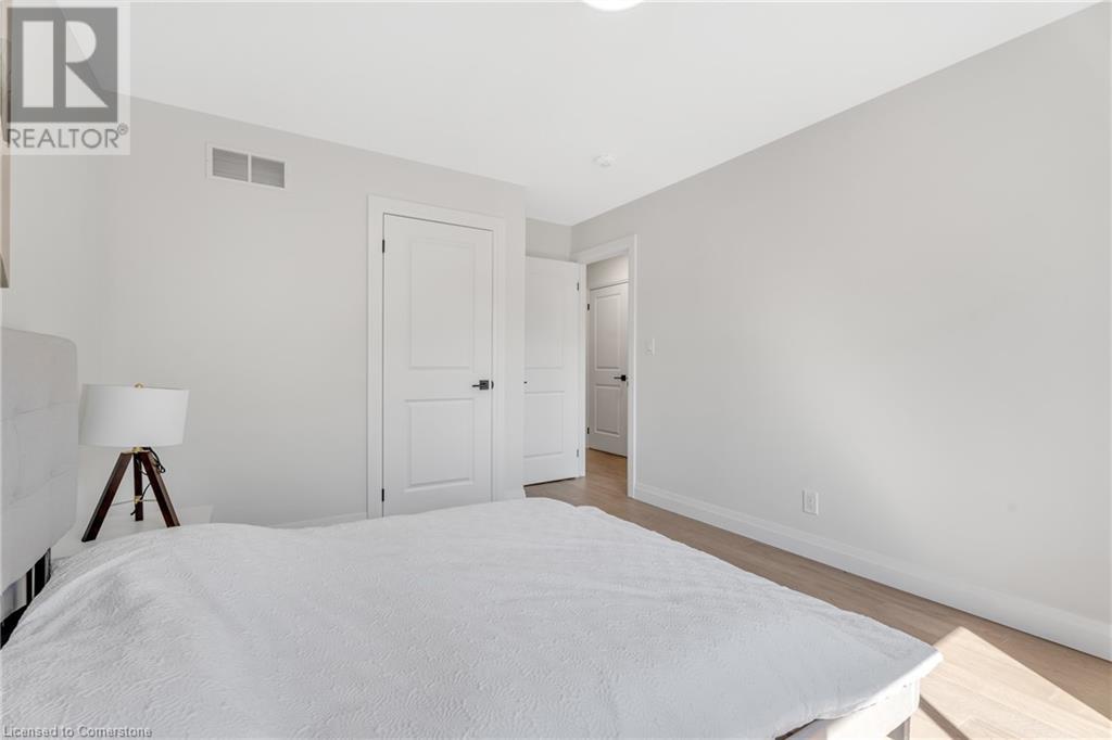 447 A Stone Church Road W, Hamilton, Ontario  L9B 1R7 - Photo 29 - 40688174