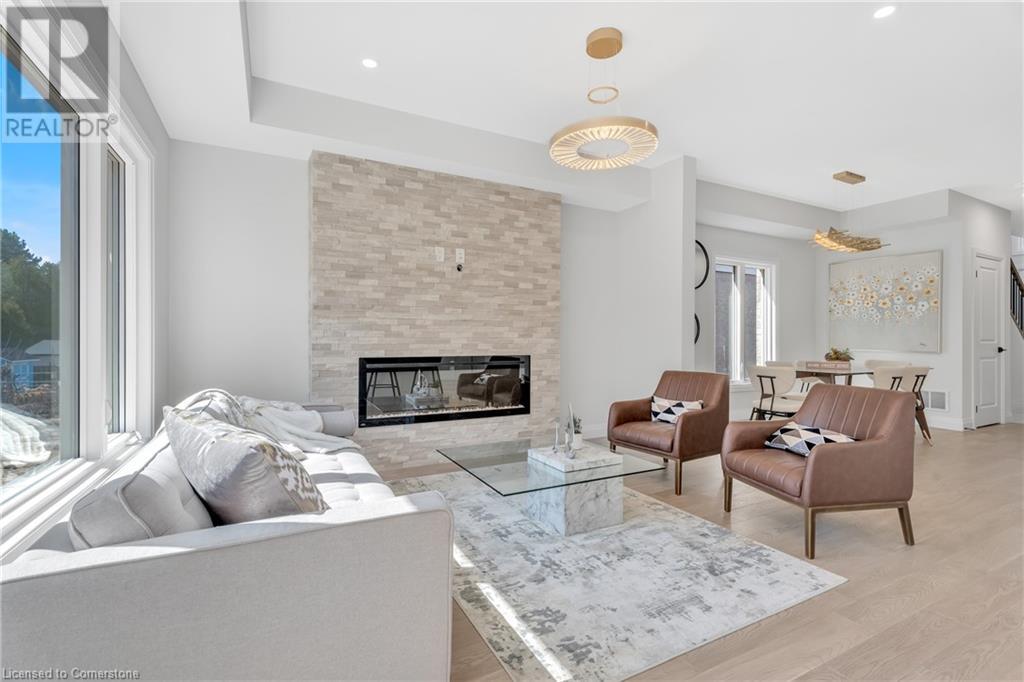 447 A Stone Church Road W, Hamilton, Ontario  L9B 1R7 - Photo 11 - 40688174