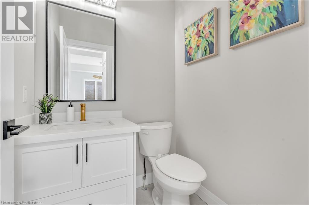 447 A Stone Church Road W, Hamilton, Ontario  L9B 1R7 - Photo 9 - 40688174