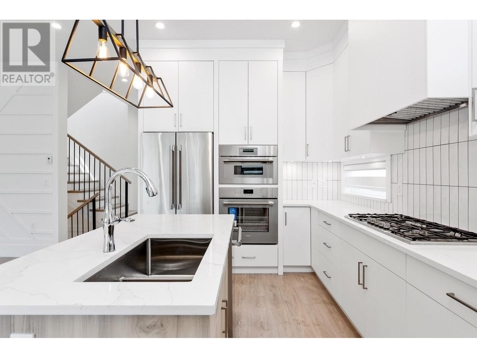 3548 Oxford Street, Port Coquitlam, British Columbia  V3B 4E4 - Photo 15 - R2953338