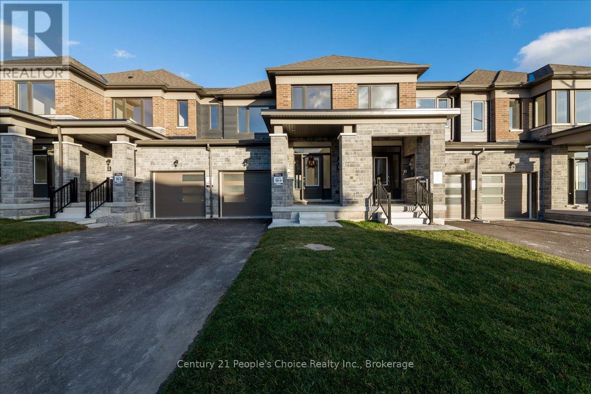 6 PRUDHOE TERRACE, Barrie, Ontario