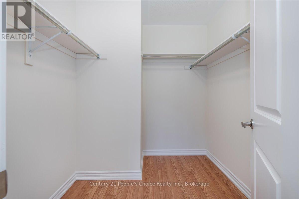 6 Prudhoe Terrace, Barrie, Ontario  L9S 2Z8 - Photo 18 - S11911487