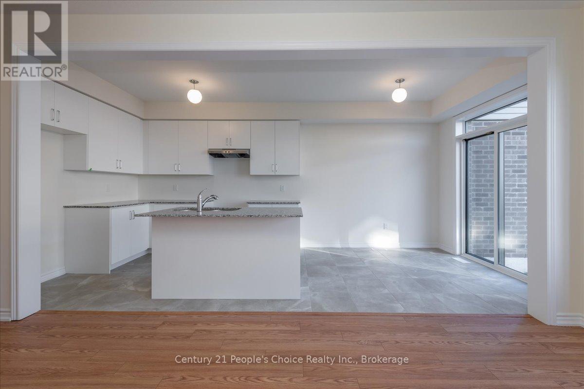 6 Prudhoe Terrace, Barrie, Ontario  L9S 2Z8 - Photo 8 - S11911487