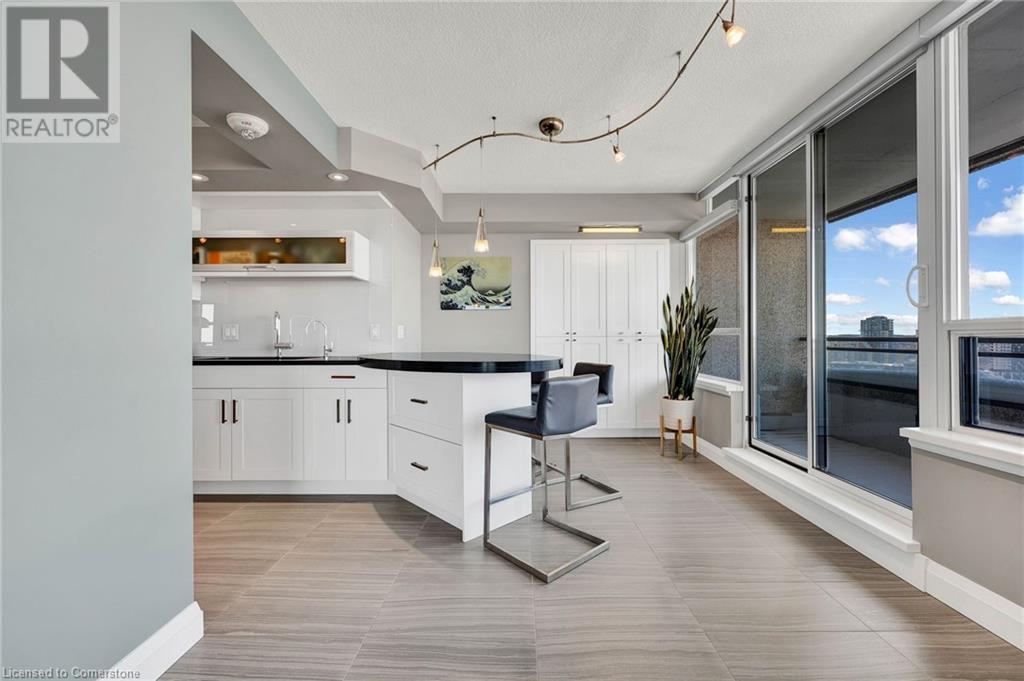 6 Willow Street Unit# 2304, Waterloo, Ontario  N2J 4S3 - Photo 6 - 40688441