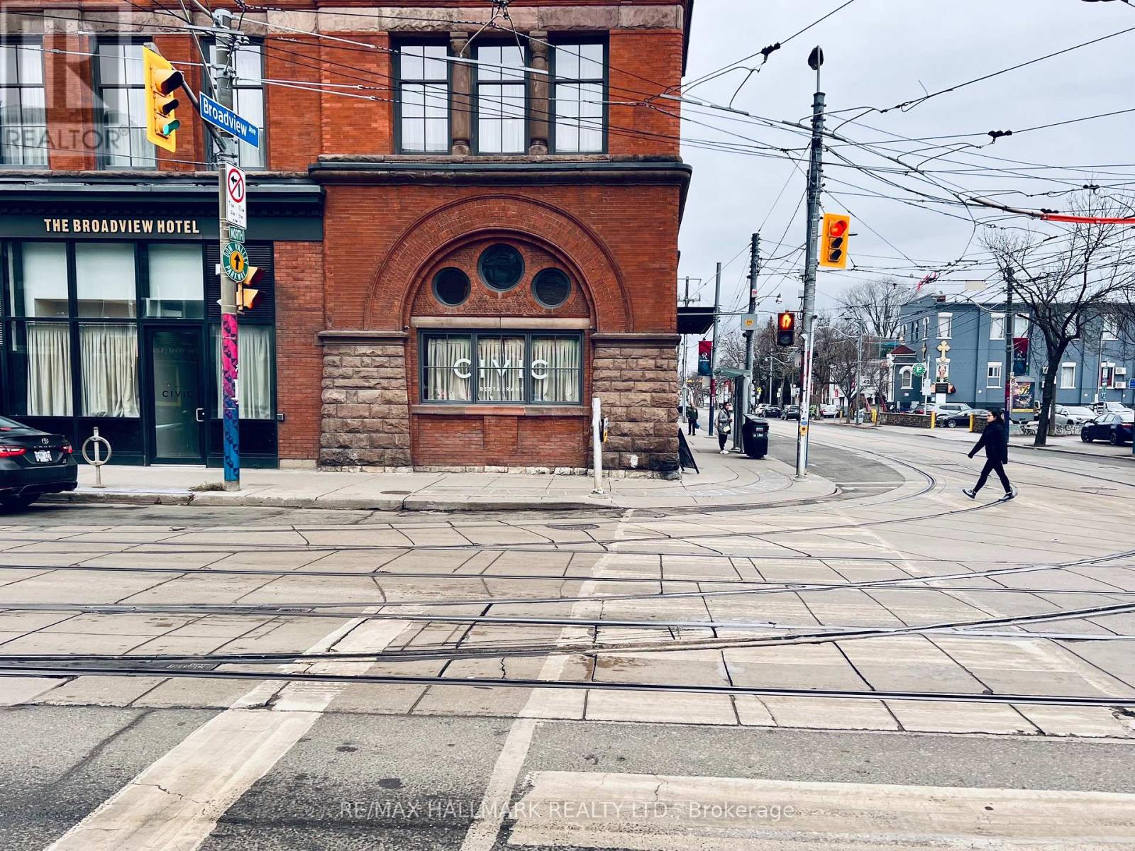 701 Queen Street E, Toronto, Ontario  M4M 1G6 - Photo 4 - E11911391