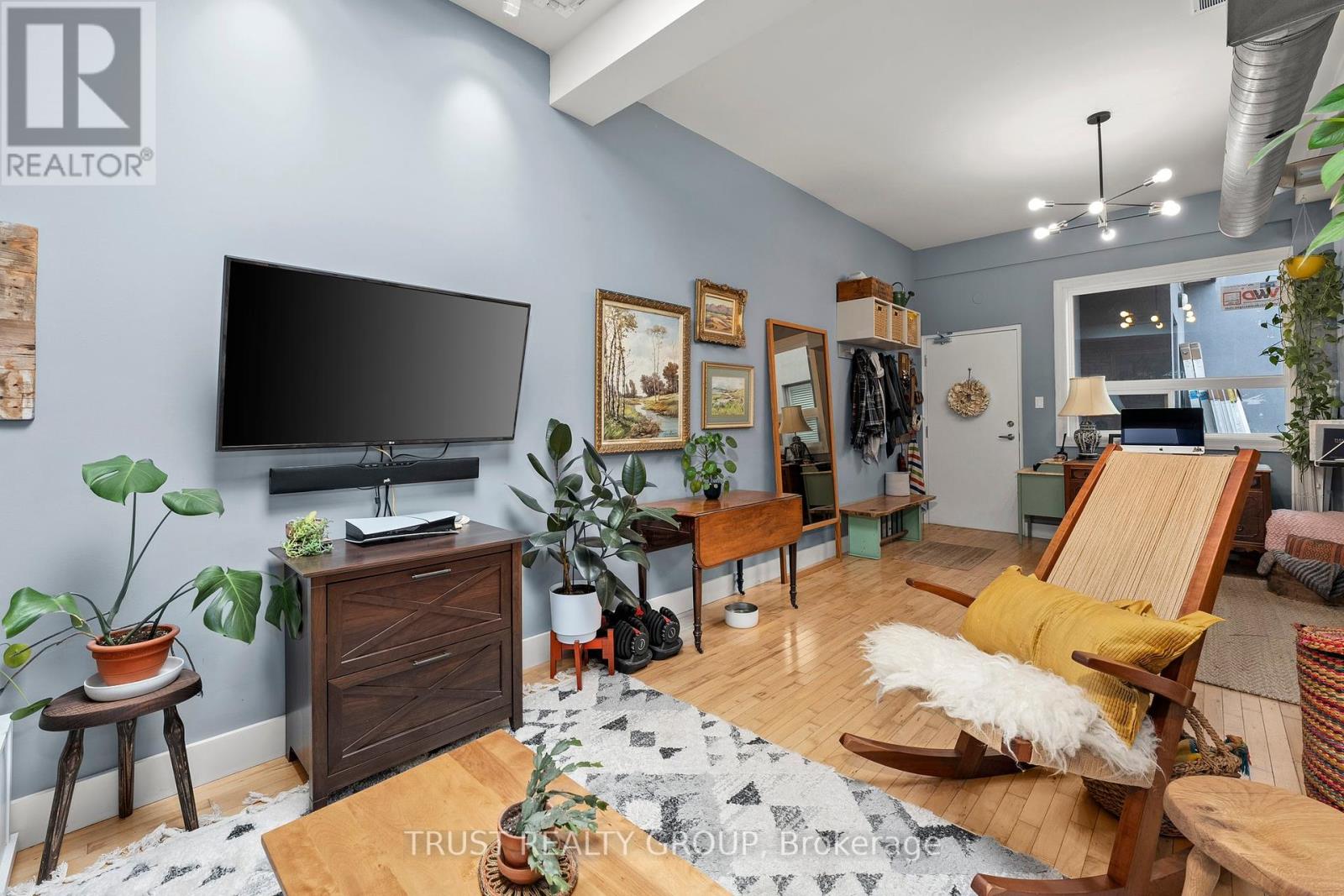 Property at 203 - 99 CHANDOS AVENUE image 5
