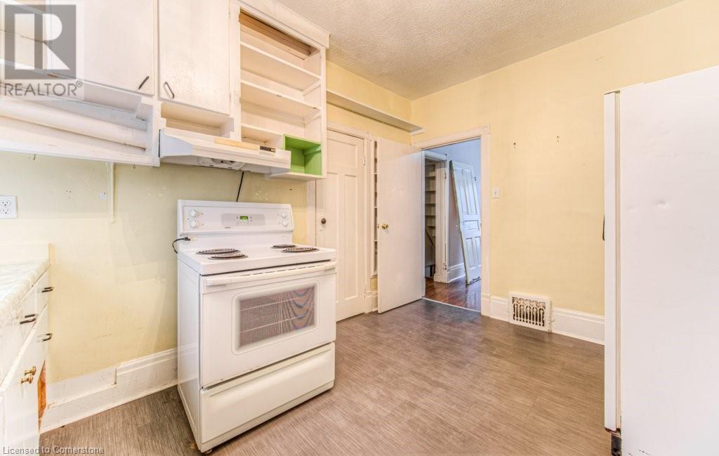 25 Peter Street, Kitchener, Ontario  N2G 3J5 - Photo 31 - 40688321