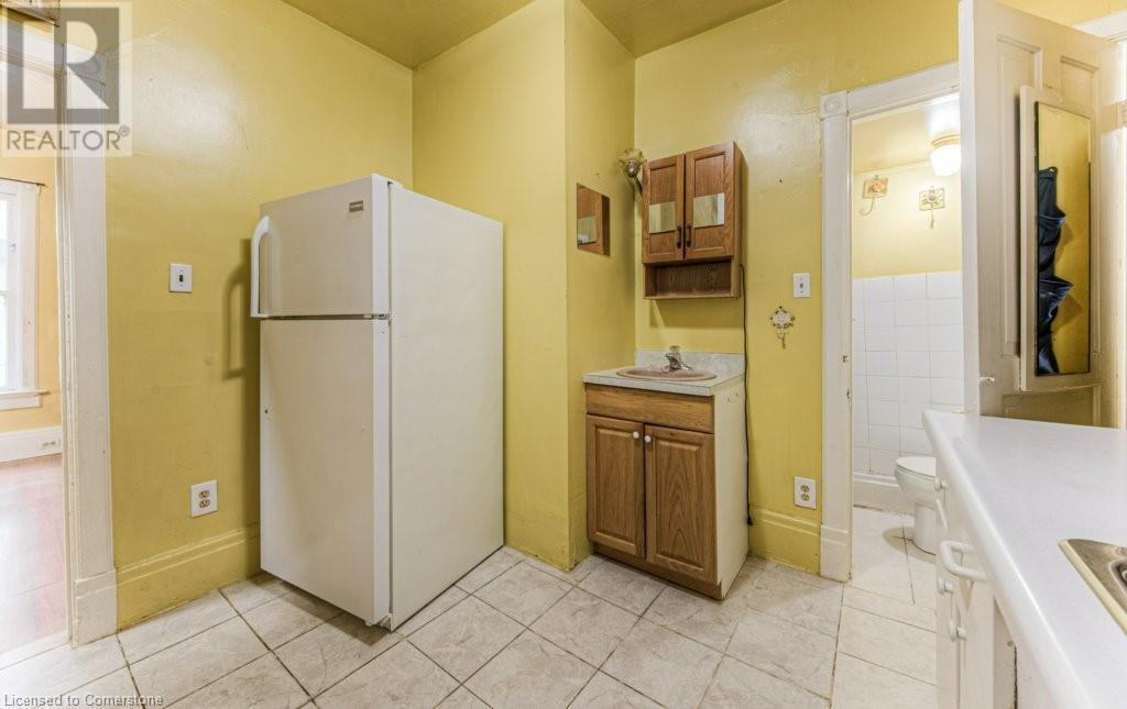 25 Peter Street, Kitchener, Ontario  N2G 3J5 - Photo 12 - 40688321