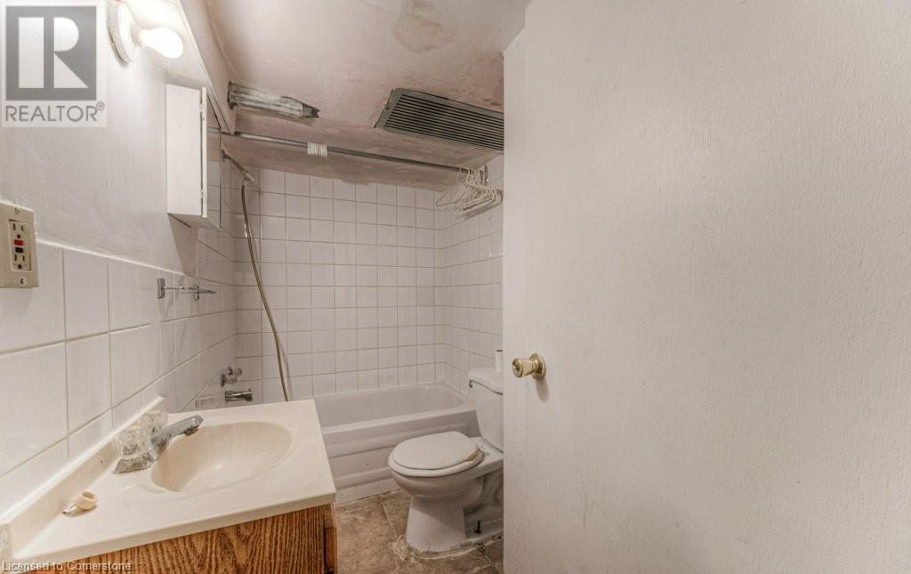 25 Peter Street, Kitchener, Ontario  N2G 3J5 - Photo 41 - 40688321