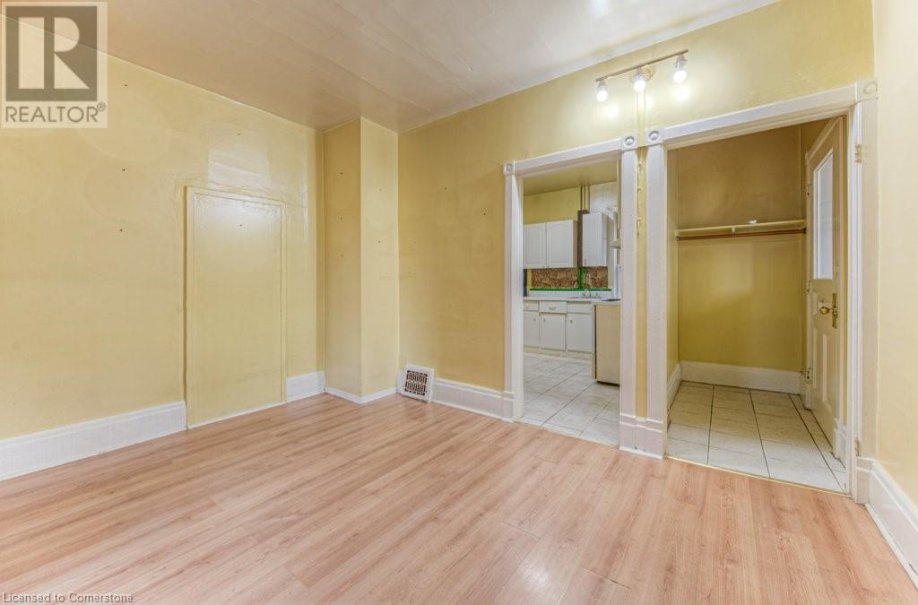 25 Peter Street, Kitchener, Ontario  N2G 3J5 - Photo 8 - 40688321