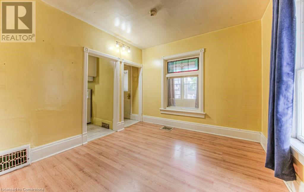 25 Peter Street, Kitchener, Ontario  N2G 3J5 - Photo 7 - 40688321