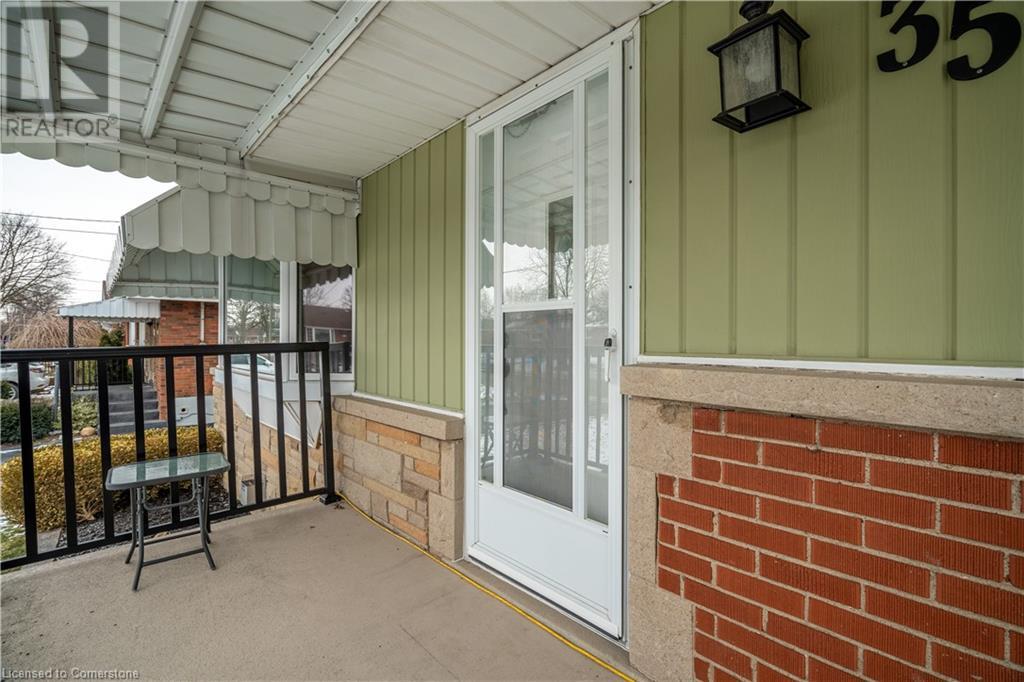 35 Wildewood Avenue, Hamilton, Ontario  L8T 1X4 - Photo 3 - 40687878