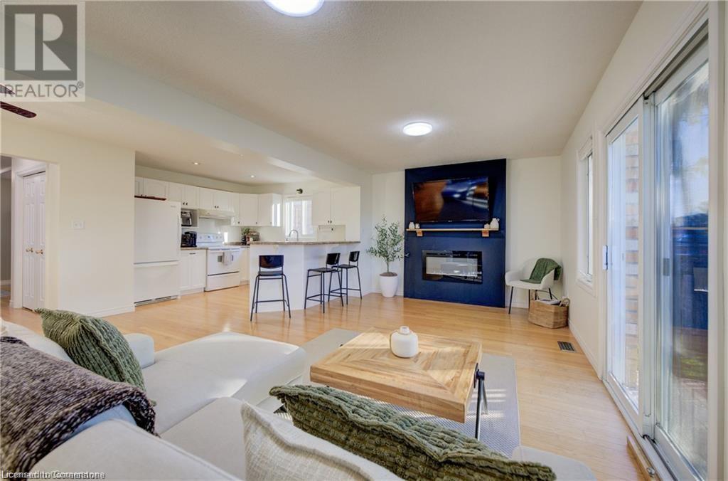 98 Stiefelmeyer Crescent, Baden, Ontario  N3A 4K6 - Photo 12 - 40688494