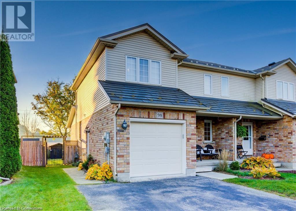 98 Stiefelmeyer Crescent, Baden, Ontario  N3A 4K6 - Photo 2 - 40688494