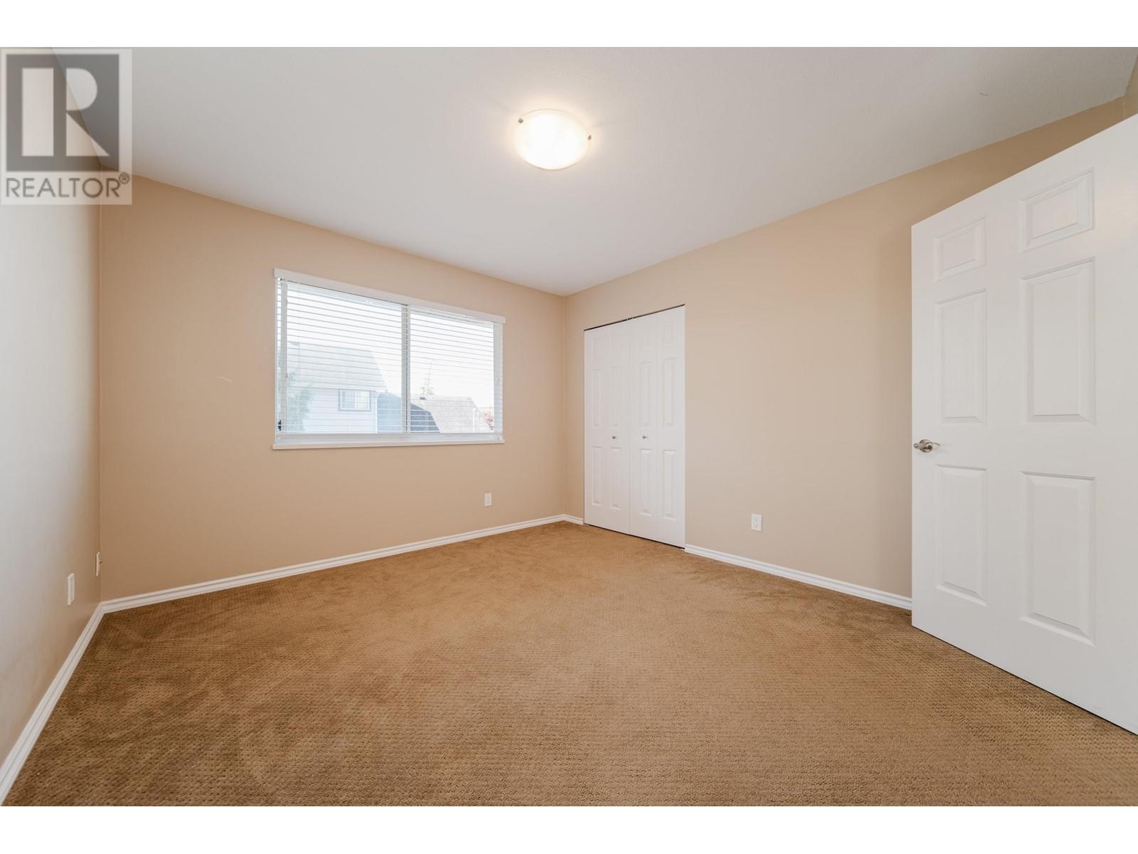 Listing Picture 28 of 40 : 11651 4TH AVENUE, Richmond / 烈治文 - 魯藝地產 Yvonne Lu Group - MLS Medallion Club Member