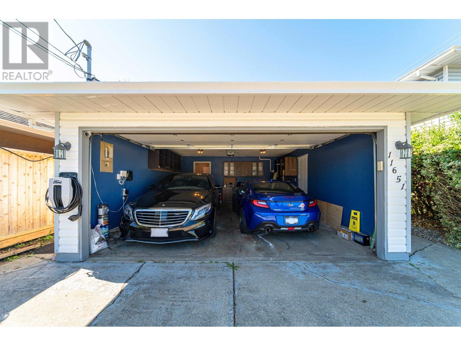Listing Picture 33 of 40 : 11651 4TH AVENUE, Richmond / 烈治文 - 魯藝地產 Yvonne Lu Group - MLS Medallion Club Member