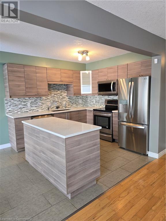 708 Karlsfeld Road Unit# A, Waterloo, Ontario  N2T 2W4 - Photo 3 - 40688297