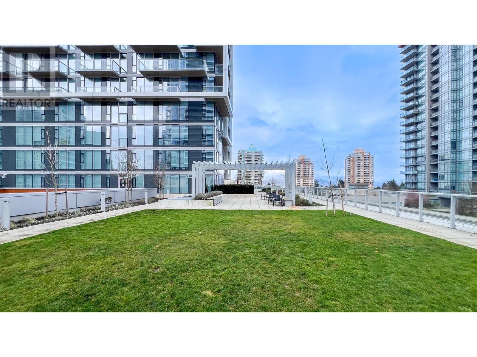 Listing Picture 20 of 27 : 3909 6000 MCKAY AVENUE, Burnaby / 本拿比 - 魯藝地產 Yvonne Lu Group - MLS Medallion Club Member