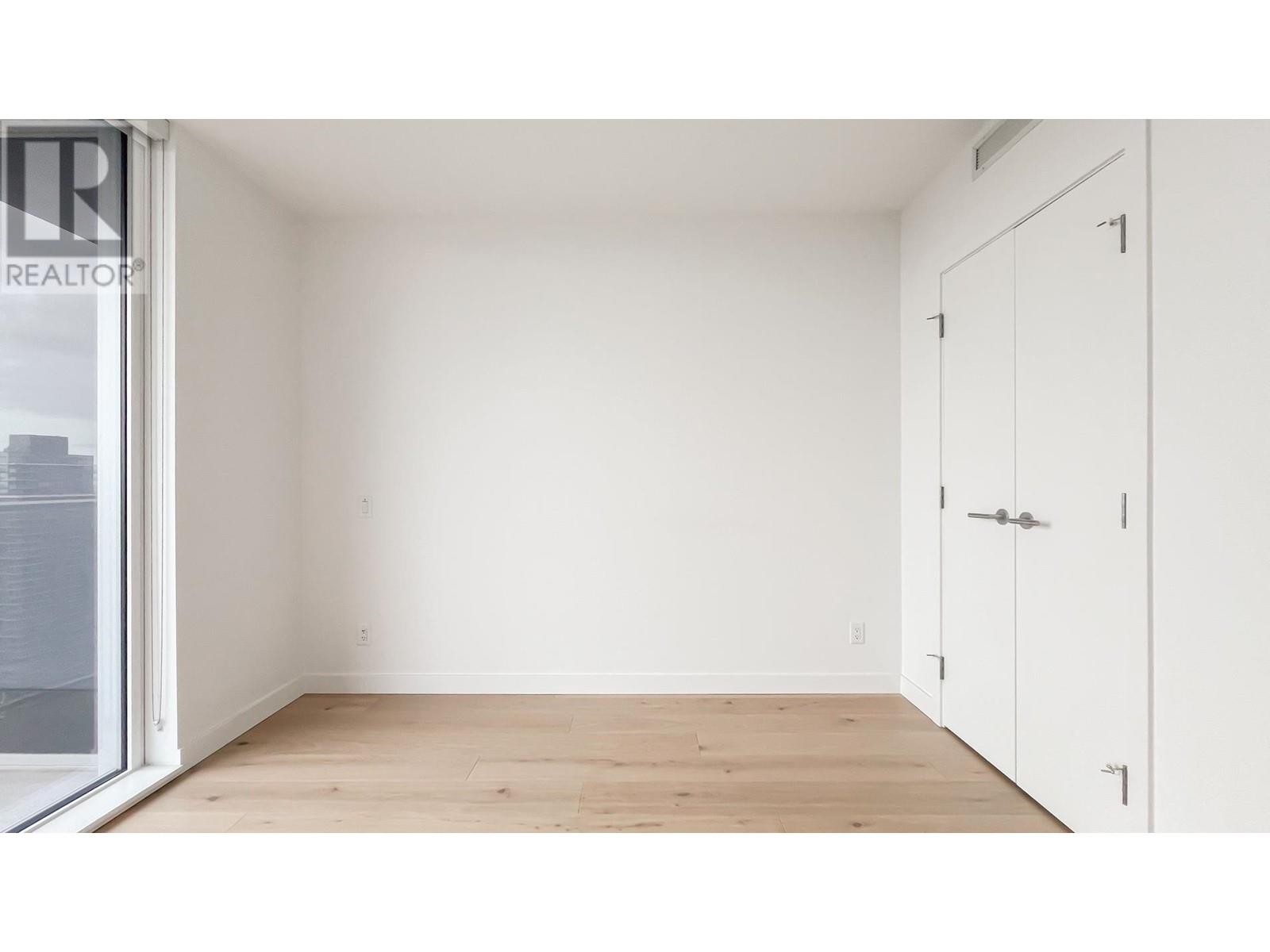 Listing Picture 6 of 27 : 3909 6000 MCKAY AVENUE, Burnaby / 本拿比 - 魯藝地產 Yvonne Lu Group - MLS Medallion Club Member