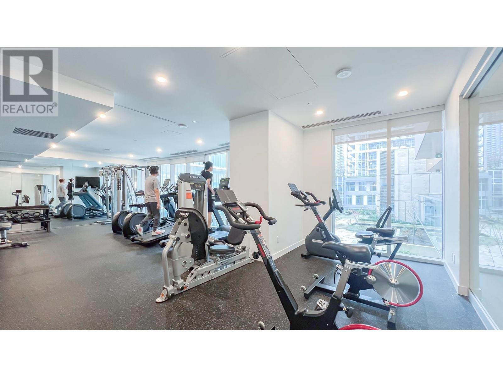 Listing Picture 26 of 27 : 3909 6000 MCKAY AVENUE, Burnaby / 本拿比 - 魯藝地產 Yvonne Lu Group - MLS Medallion Club Member