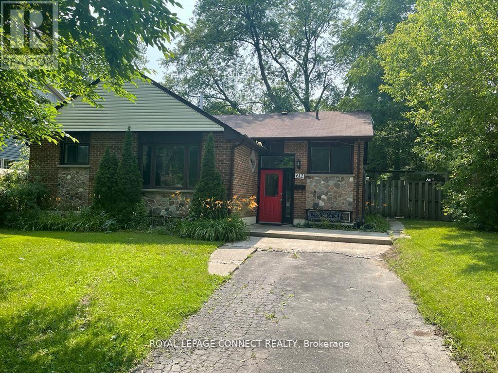 612 Marksbury Road S, Pickering (West Shore), Ontario  L1W 2S8 - Photo 1 - E11911560