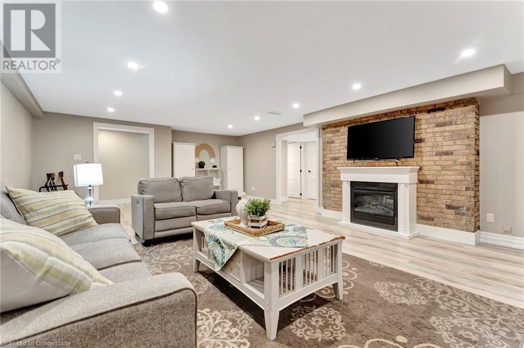 131 Sunnyridge Road, Ancaster, Ontario  L0R 1R0 - Photo 15 - 40688524