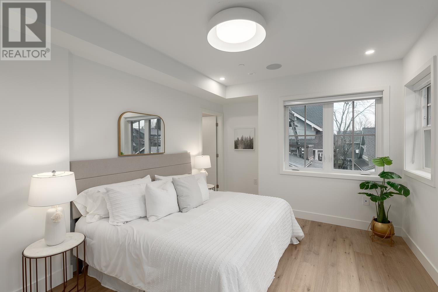 Listing Picture 14 of 37 : 3 356 W 15TH AVENUE, Vancouver / 溫哥華 - 魯藝地產 Yvonne Lu Group - MLS Medallion Club Member