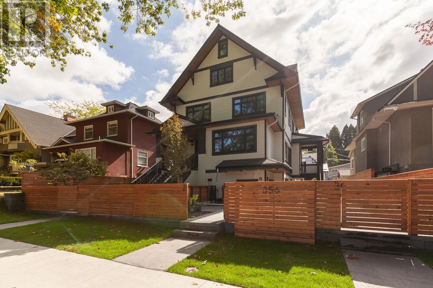 Listing Picture 33 of 37 : 3 356 W 15TH AVENUE, Vancouver / 溫哥華 - 魯藝地產 Yvonne Lu Group - MLS Medallion Club Member