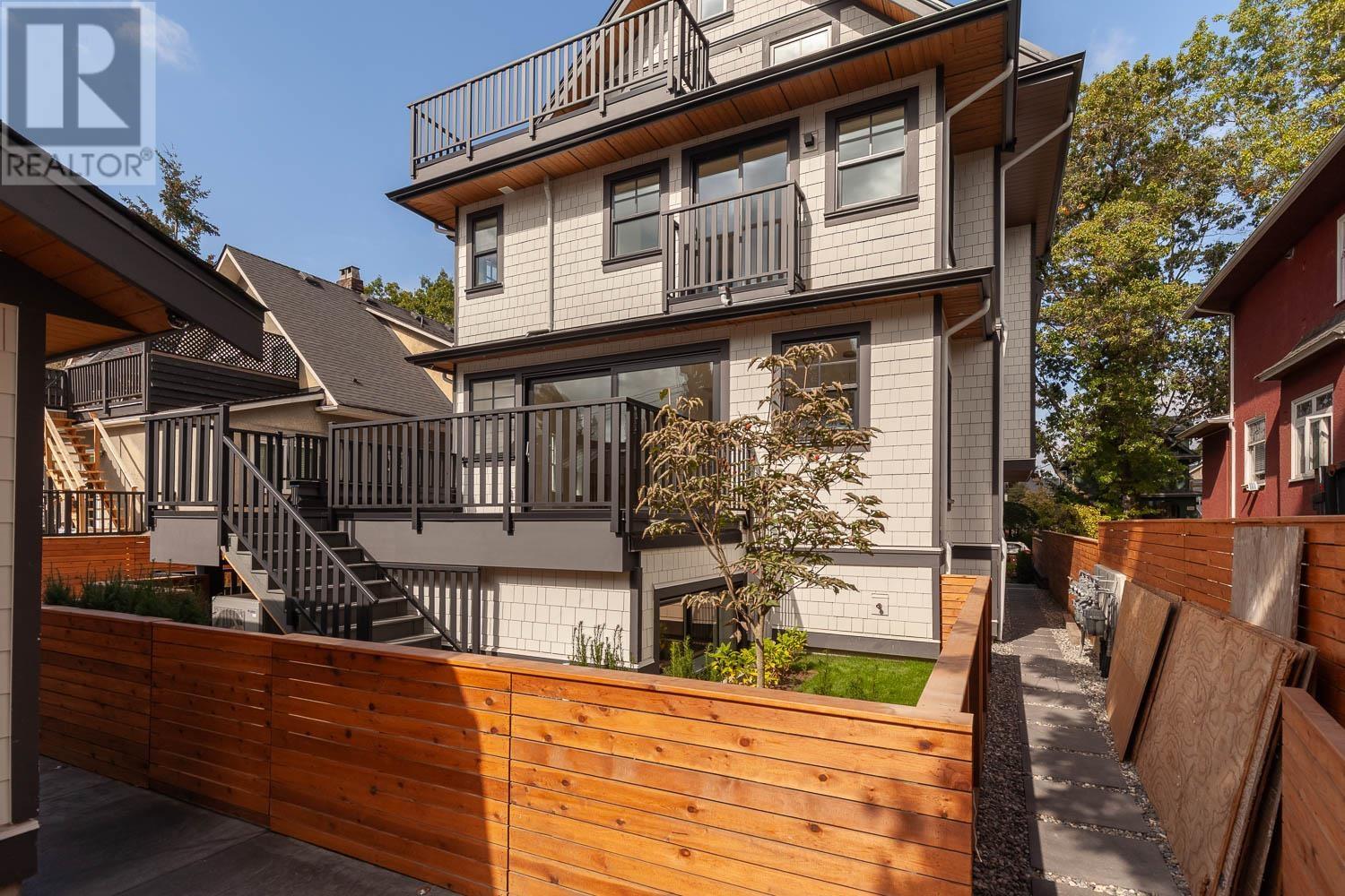 Listing Picture 34 of 37 : 3 356 W 15TH AVENUE, Vancouver / 溫哥華 - 魯藝地產 Yvonne Lu Group - MLS Medallion Club Member