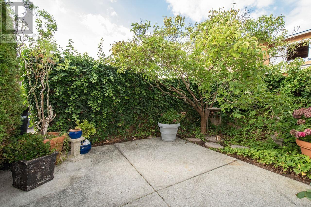 6890 Cedar Rose Court, Burnaby, British Columbia V5J 5J7 - Photo 15 - R2953414