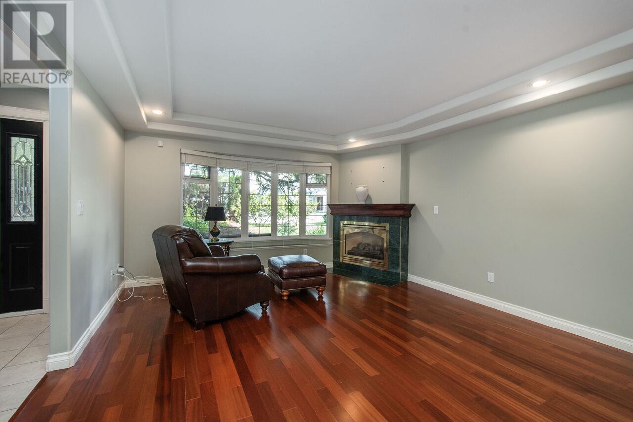 6890 Cedar Rose Court, Burnaby, British Columbia V5J 5J7 - Photo 8 - R2953414