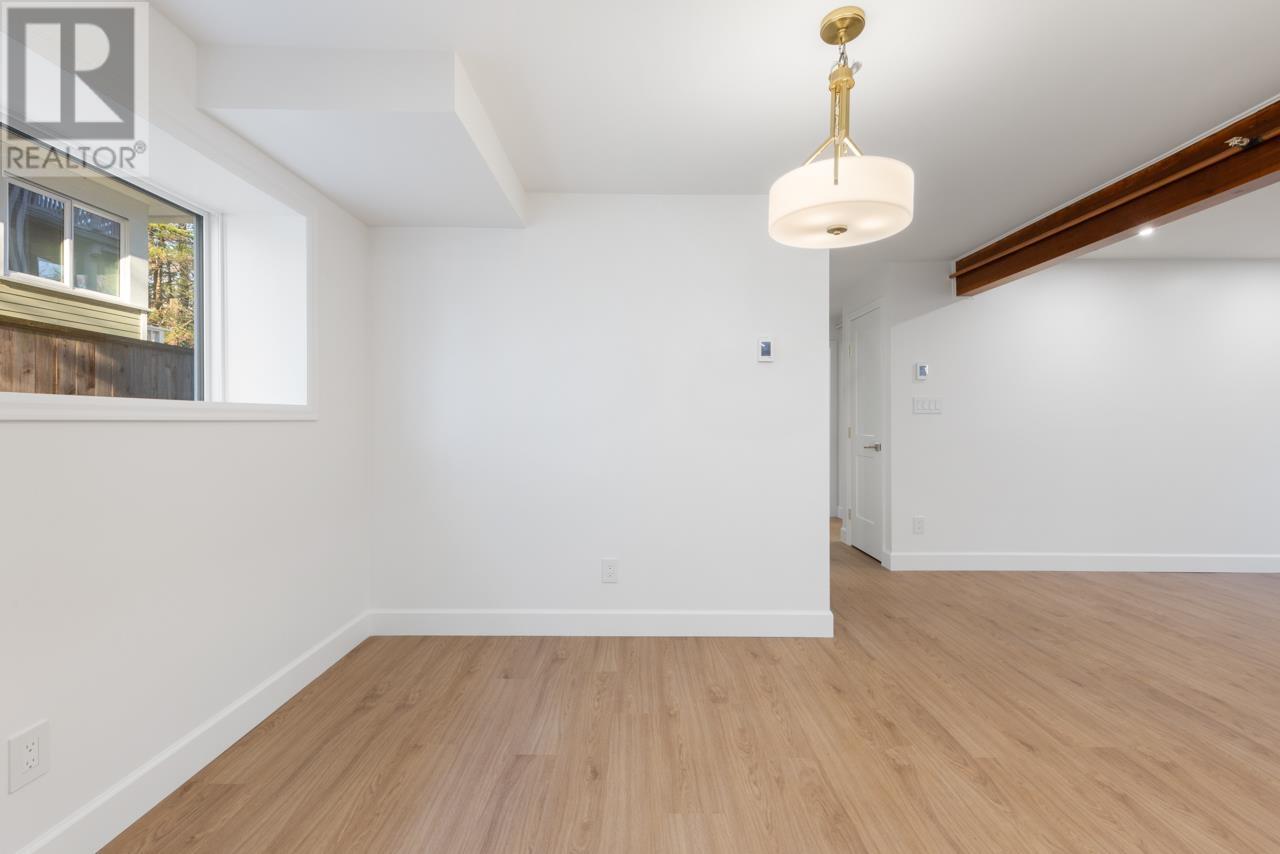 Listing Picture 18 of 33 : 2991 YUKON STREET, Vancouver / 溫哥華 - 魯藝地產 Yvonne Lu Group - MLS Medallion Club Member