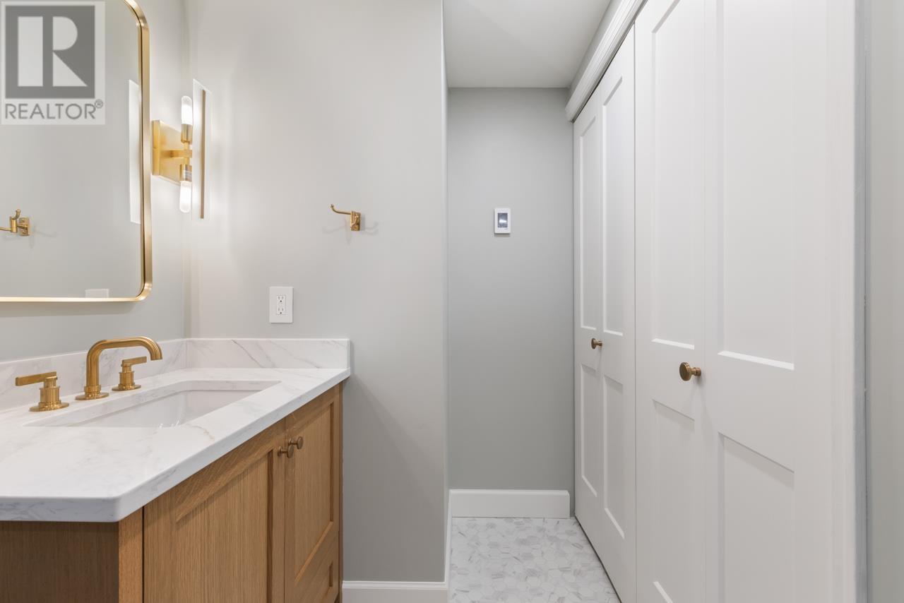 Listing Picture 25 of 33 : 2991 YUKON STREET, Vancouver / 溫哥華 - 魯藝地產 Yvonne Lu Group - MLS Medallion Club Member