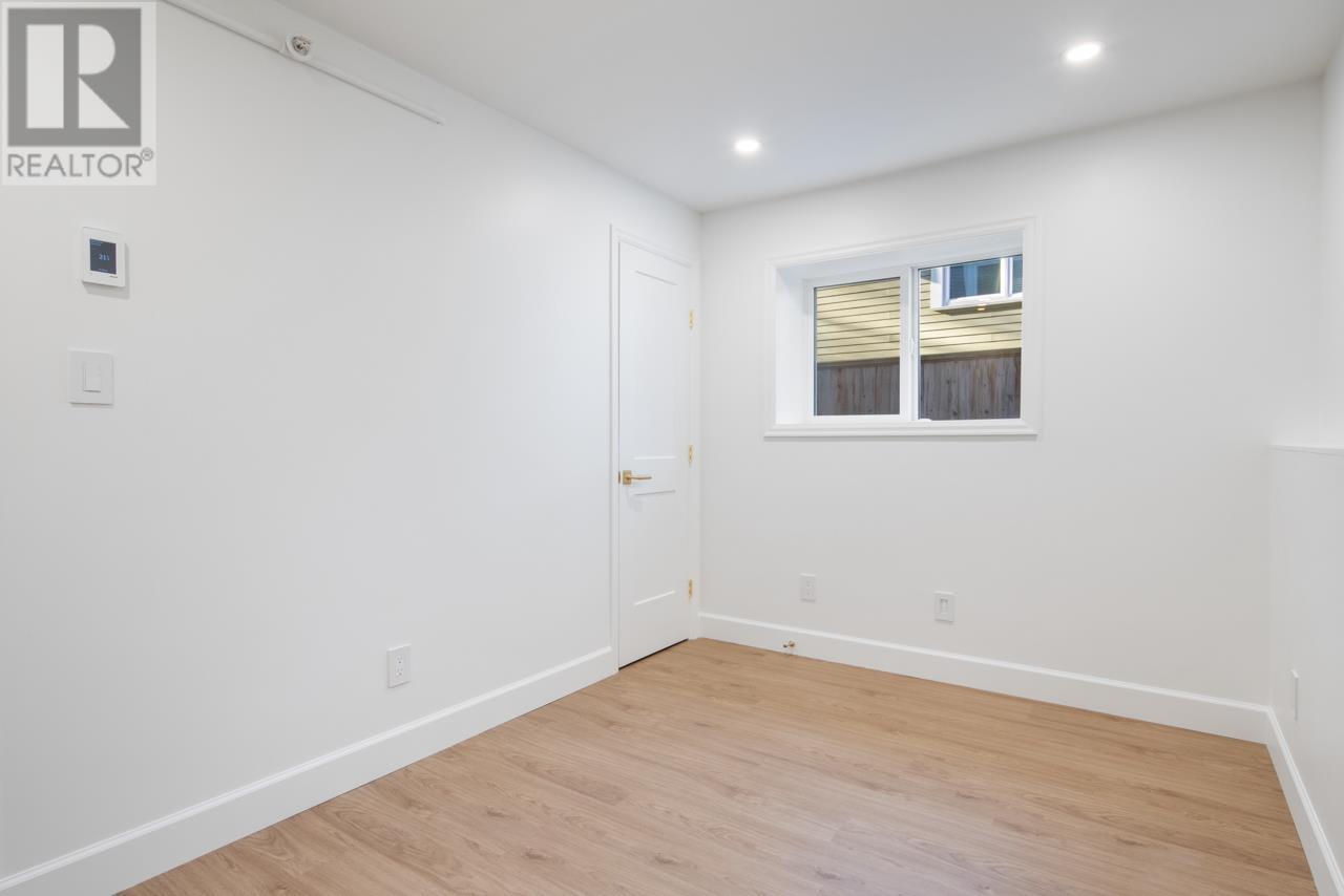 Listing Picture 32 of 33 : 2991 YUKON STREET, Vancouver / 溫哥華 - 魯藝地產 Yvonne Lu Group - MLS Medallion Club Member