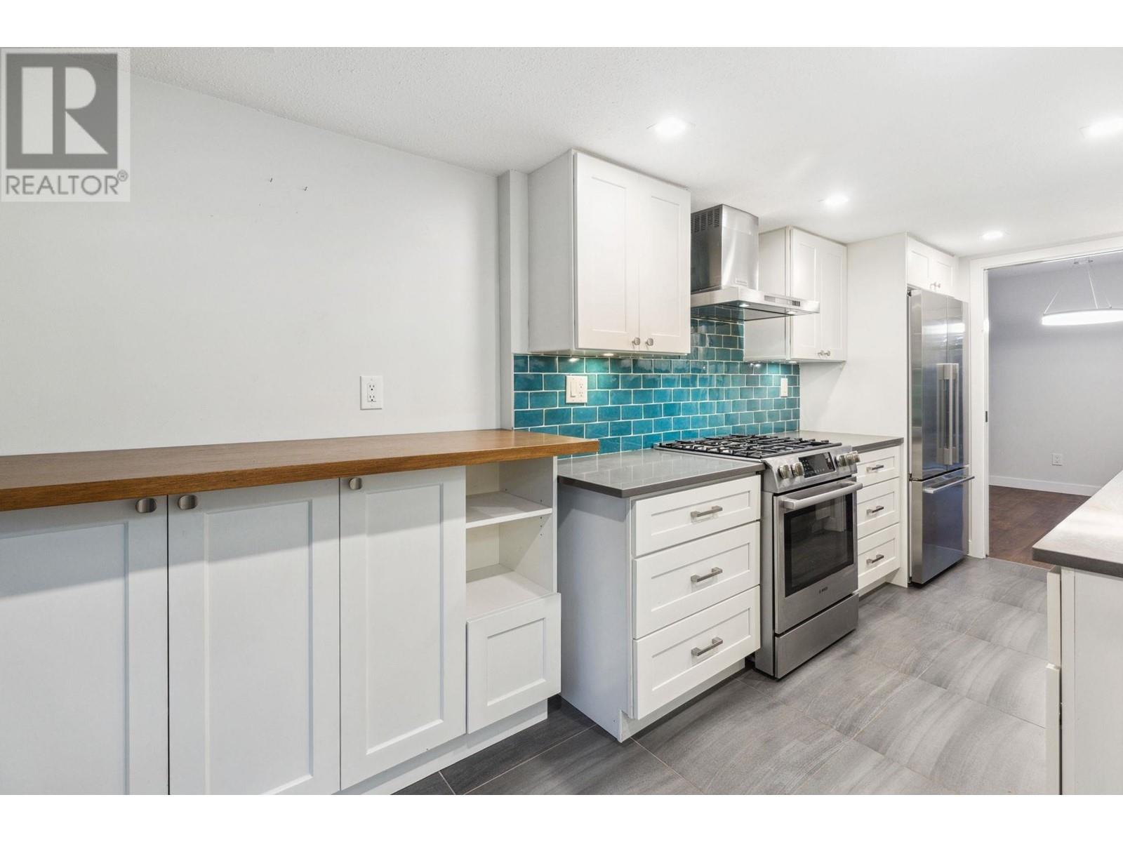 11 3350 Rosemont Drive, Vancouver, British Columbia  V5S 2C9 - Photo 10 - R2953419