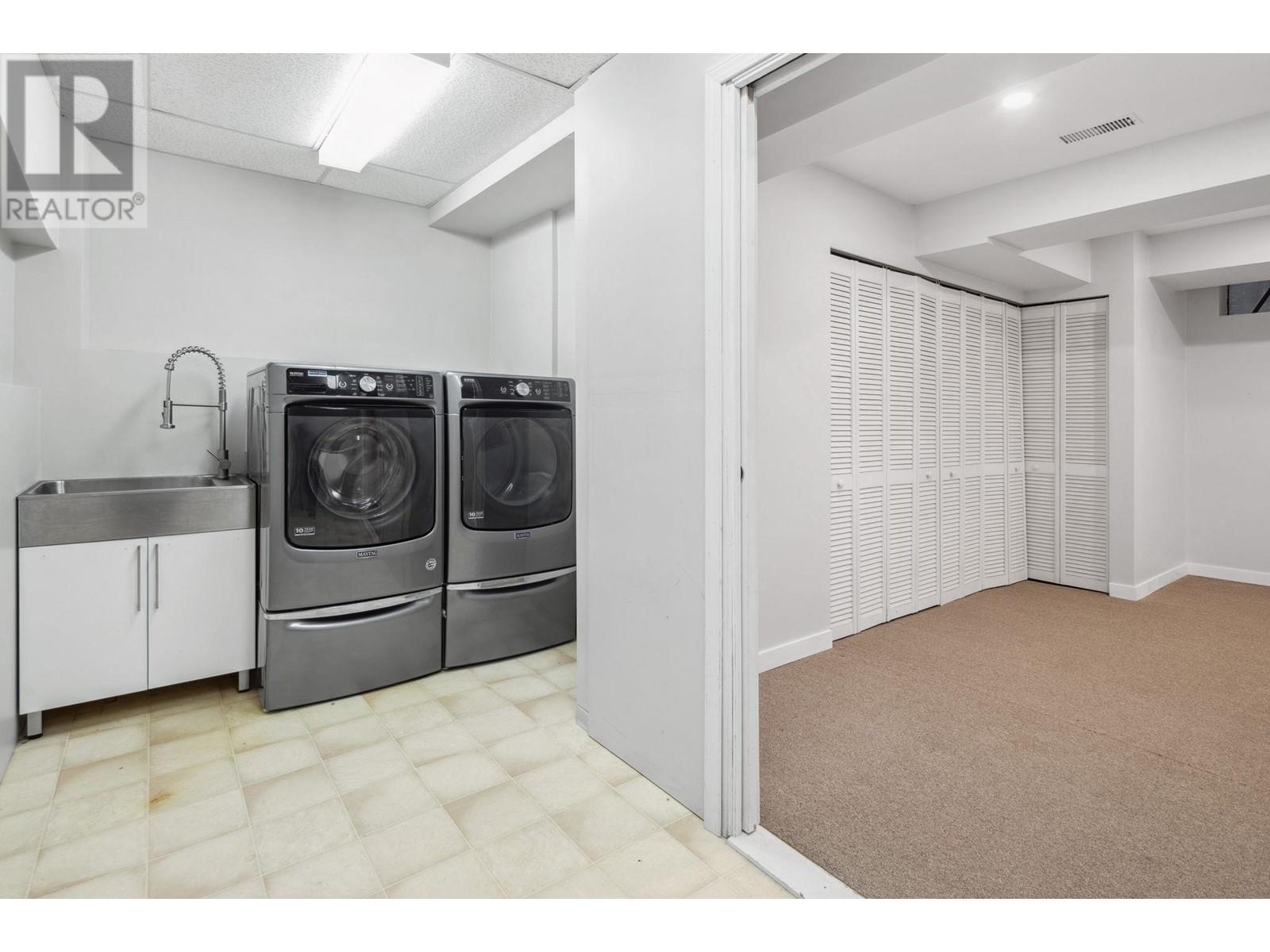 11 3350 Rosemont Drive, Vancouver, British Columbia  V5S 2C9 - Photo 28 - R2953419