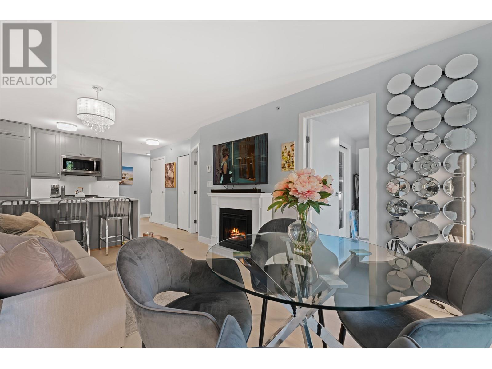 Listing Picture 10 of 34 : 410 909 MAINLAND STREET, Vancouver / 溫哥華 - 魯藝地產 Yvonne Lu Group - MLS Medallion Club Member