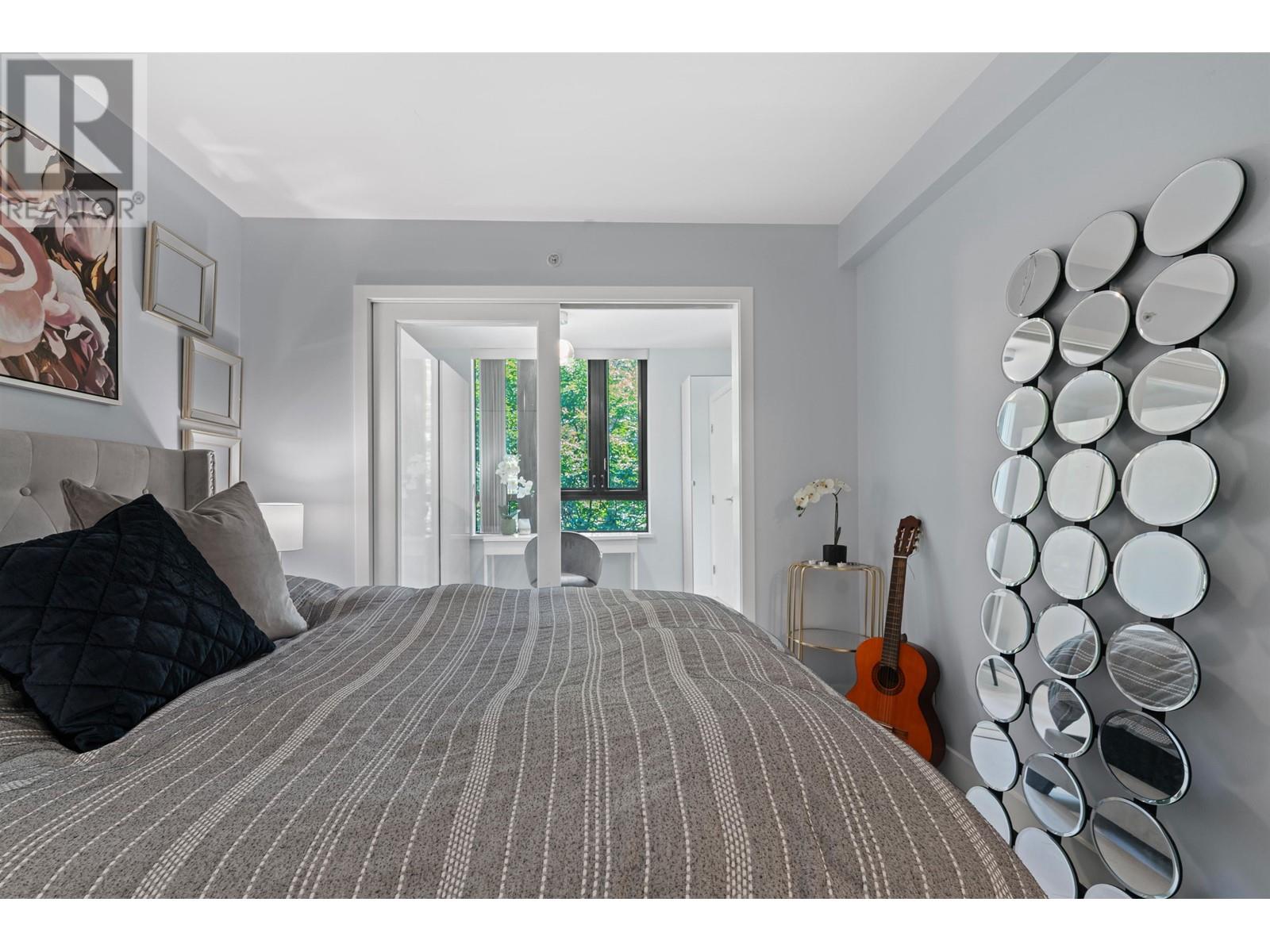 Listing Picture 15 of 34 : 410 909 MAINLAND STREET, Vancouver / 溫哥華 - 魯藝地產 Yvonne Lu Group - MLS Medallion Club Member